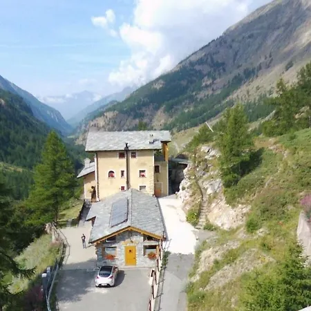 Place Moulin Penzion 3*